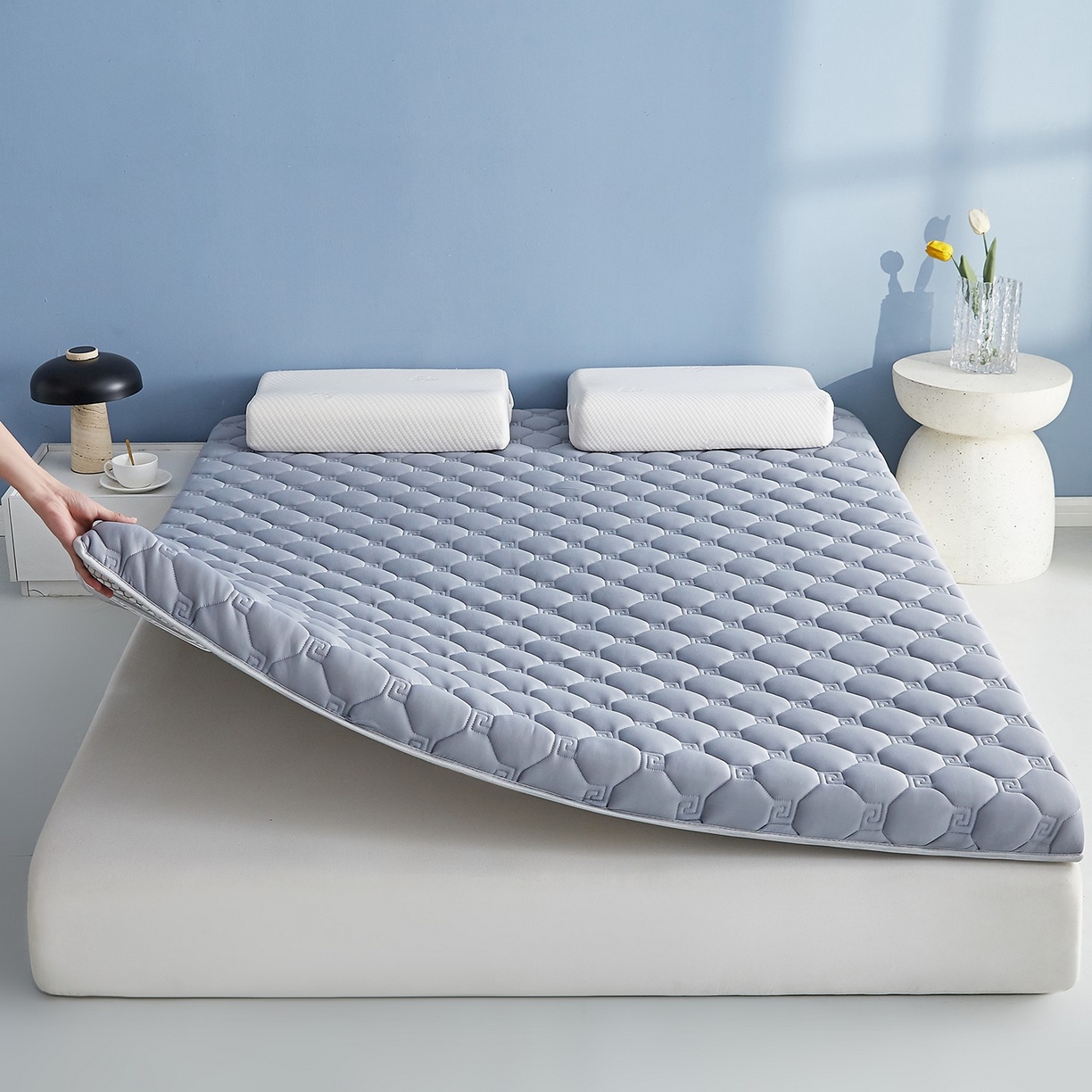 月茶家纺 2026新款大豆纤维单边回字格床垫 回格灰