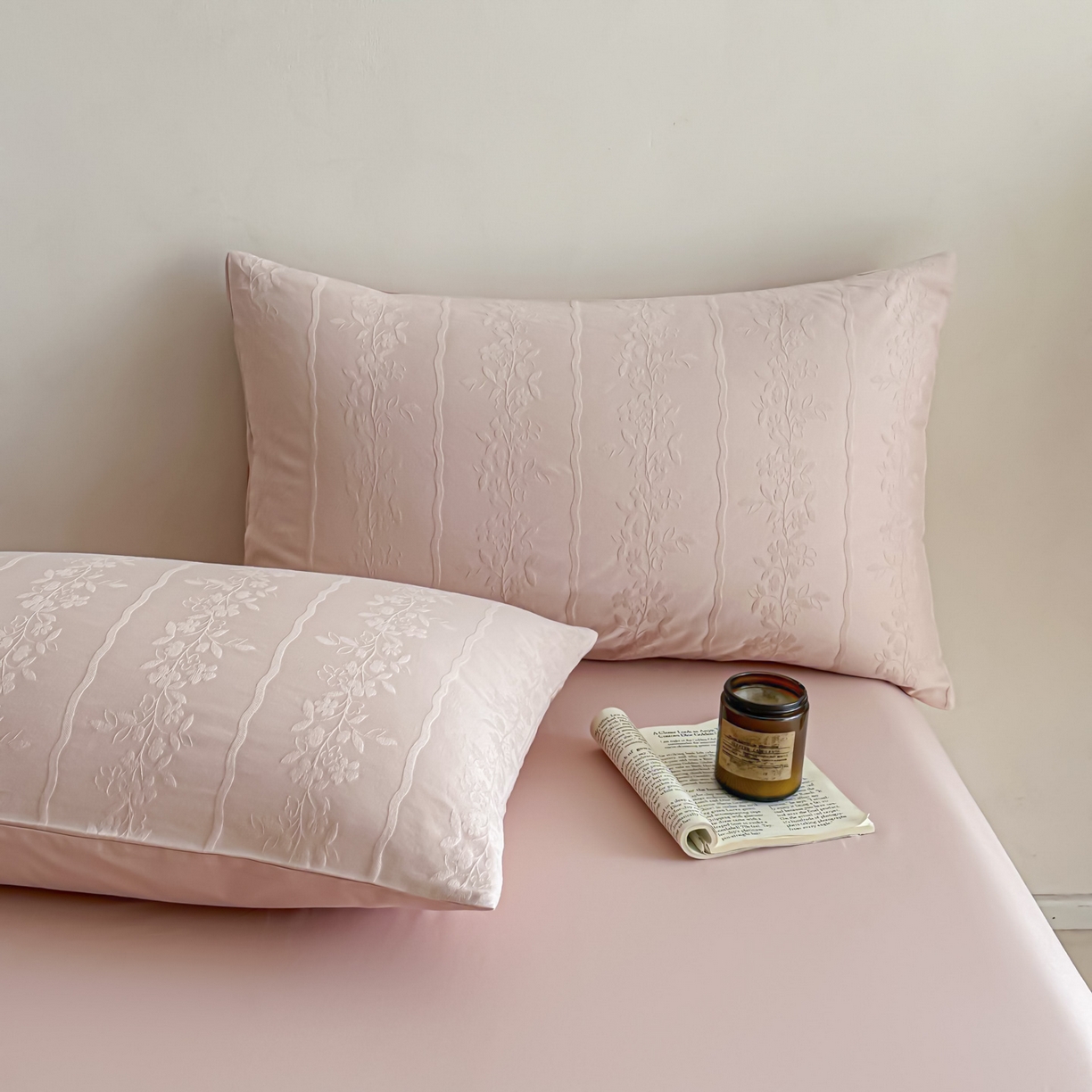 91家纺网 家纺一手货源 找家纺 眠博士 2026新款全棉纯棉水洗立体提花四件套 花间梦-粉