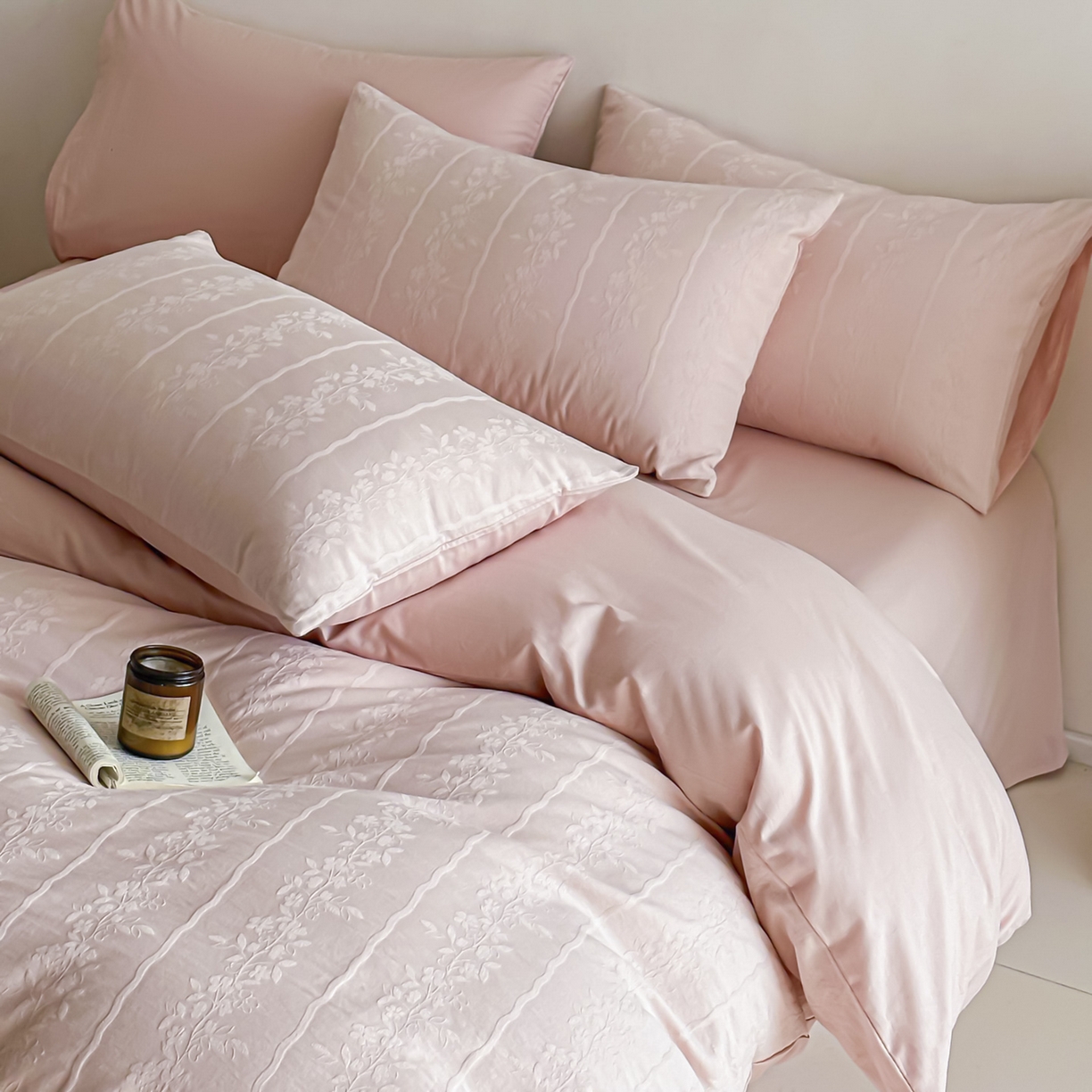 91家纺网 家纺一手货源 找家纺 眠博士 2026新款全棉纯棉水洗立体提花四件套 花间梦-粉