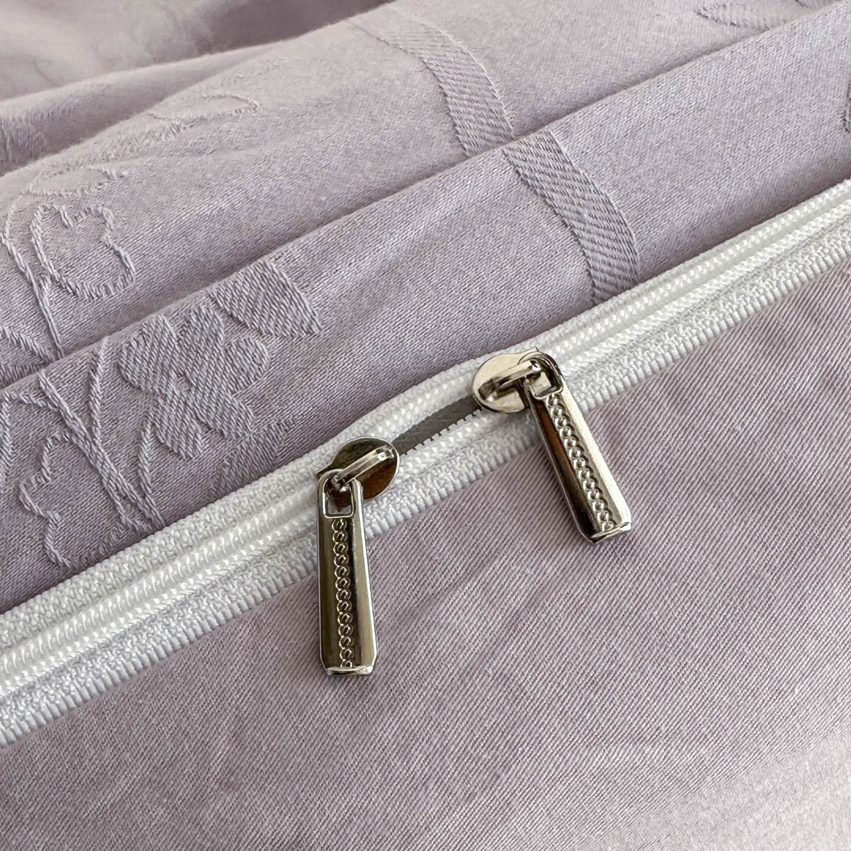 91家纺网 家纺一手货源 找家纺 眠博士 2026新款全棉纯棉水洗立体提花四件套 花间梦-紫