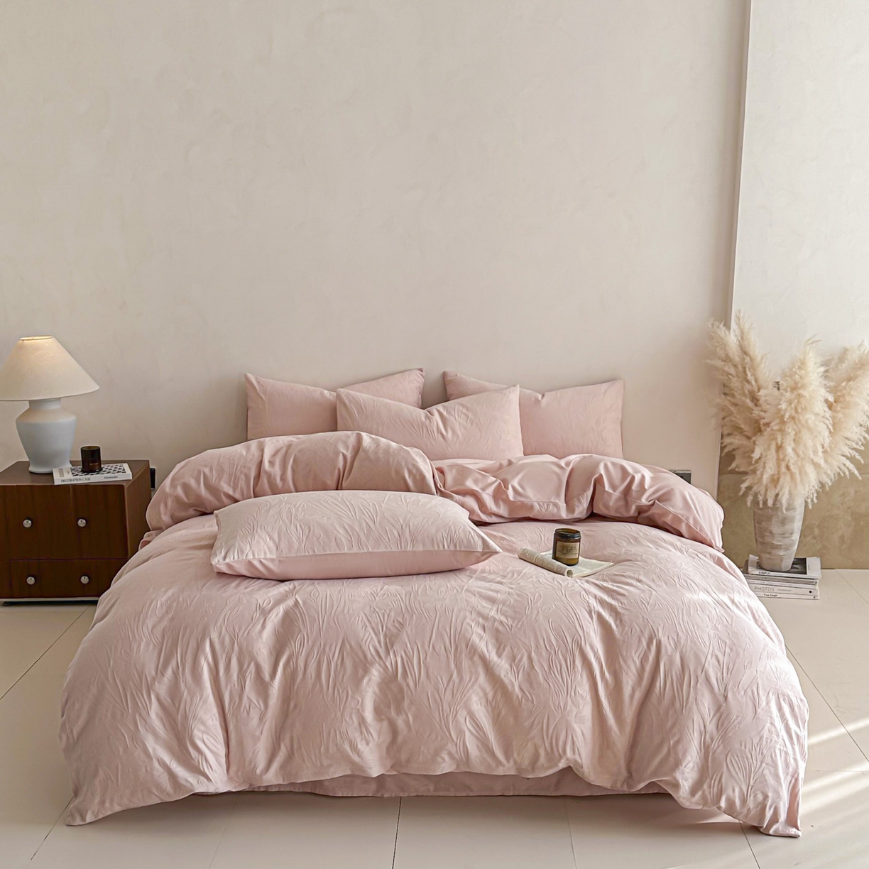 91家纺网 家纺一手货源 找家纺 眠博士 2026新款全棉纯棉水洗立体提花四件套 绵语-粉