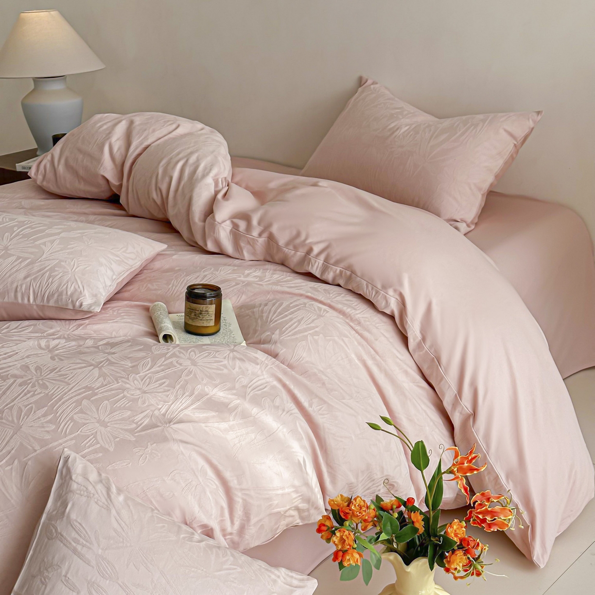 91家纺网 家纺一手货源 找家纺 眠博士 2026新款全棉纯棉水洗立体提花四件套 绵语-粉