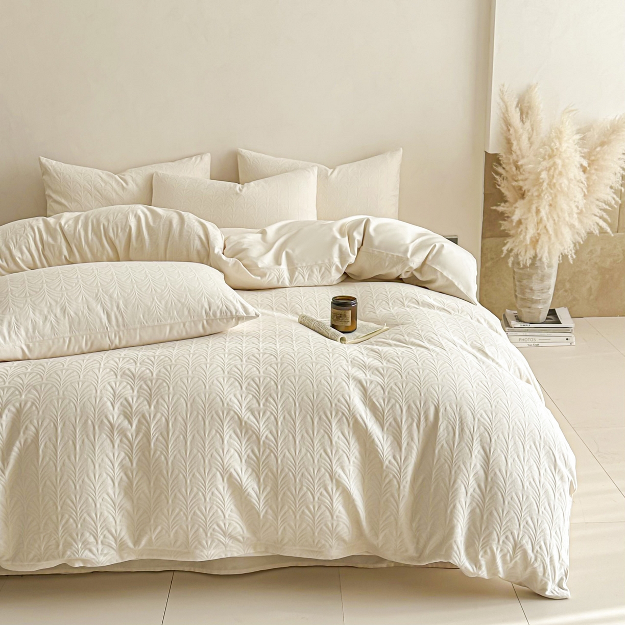 91家纺网 家纺一手货源 找家纺 眠博士 2026新款全棉纯棉水洗立体提花四件套 杏影-奶白