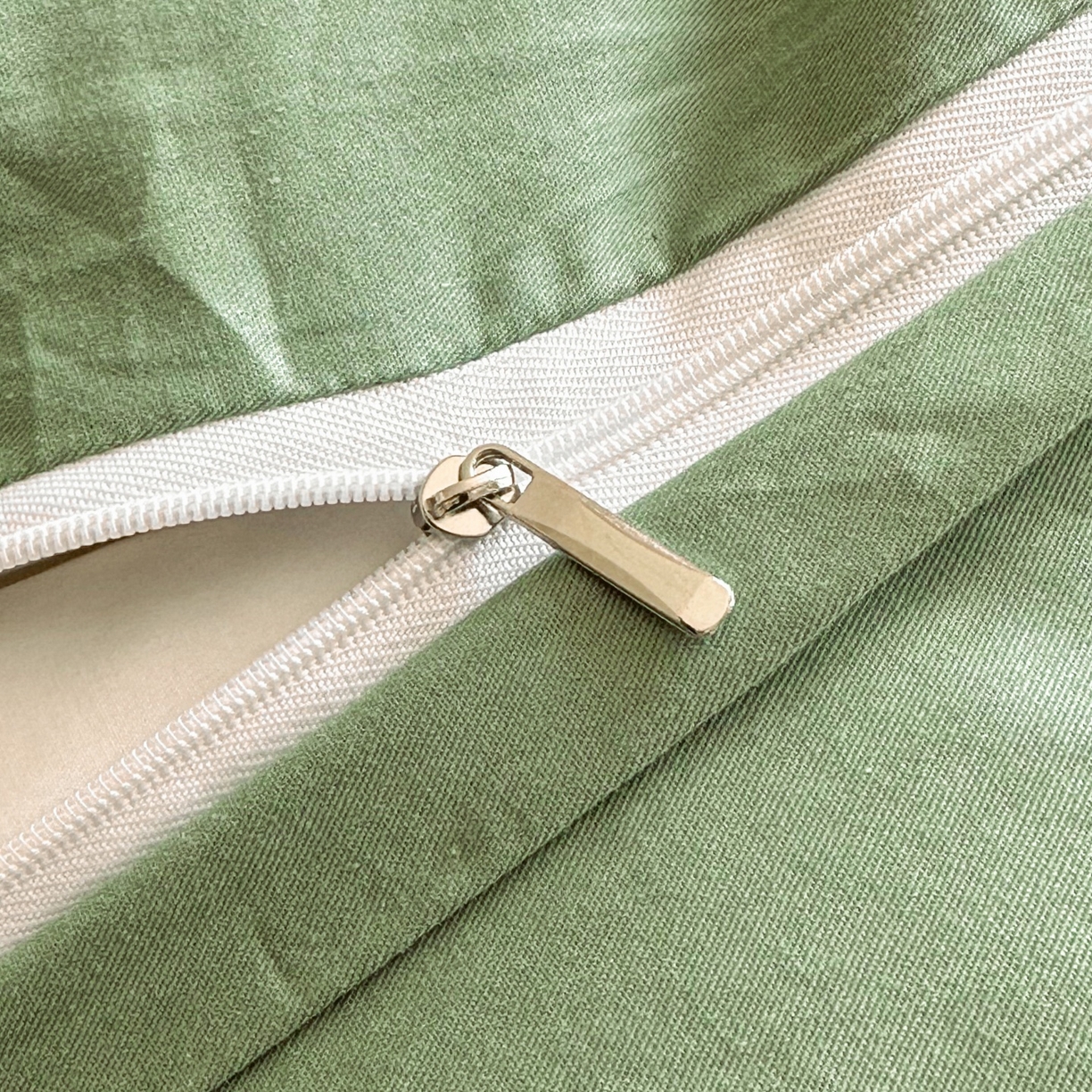 91家纺网 家纺一手货源 找家纺 （总）羚羊语家纺 2026新款全棉毛球款四件套40支纯棉轻奢13372小清新喷气印花四件套被套床单床笠三件套