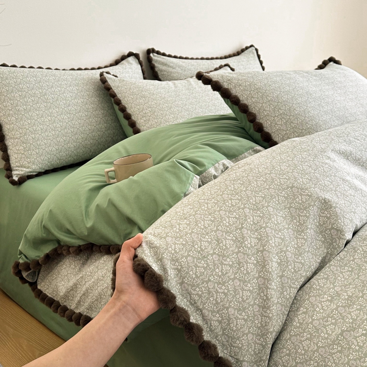 91家纺网 家纺一手货源 找家纺 羚羊语家纺 2026新款全棉毛球款四件套40支纯棉轻奢13372小清新喷气印花四件套被套床单床笠三件套 浮世绘