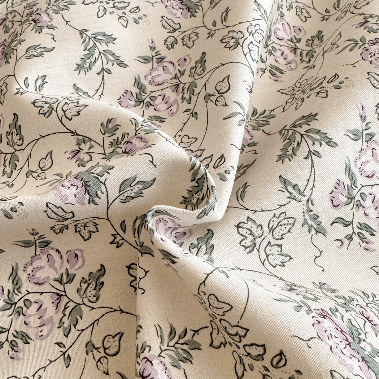 91家纺网 家纺一手货源 找家纺 羚羊语家纺 2026新款全棉毛球款四件套40支纯棉轻奢13372小清新喷气印花四件套被套床单床笠三件套 浣纱记