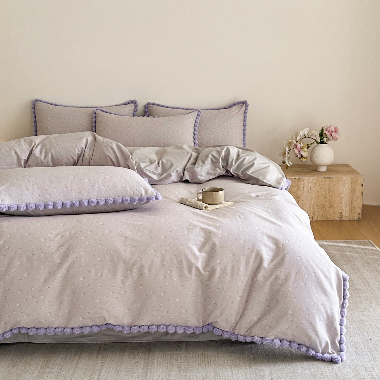 91家纺网 家纺一手货源 找家纺 羚羊语家纺 2026新款全棉毛球款四件套40支纯棉轻奢13372小清新喷气印花四件套被套床单床笠三件套 暮山紫