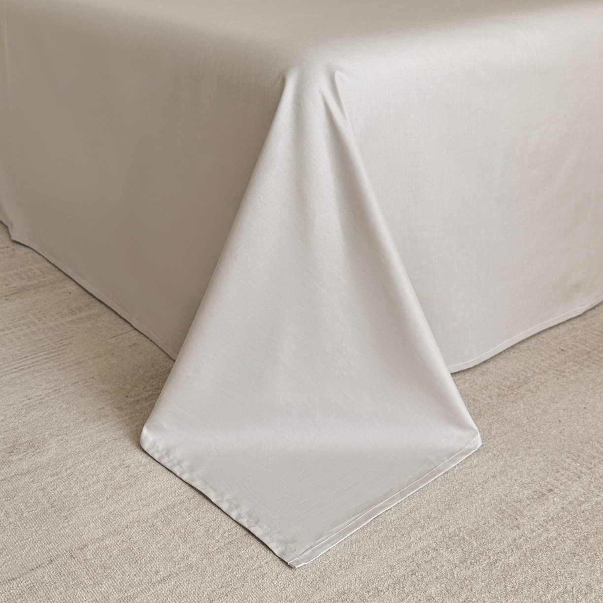 91家纺网 家纺一手货源 找家纺 羚羊语家纺 2026新款全棉毛球款四件套40支纯棉轻奢13372小清新喷气印花四件套被套床单床笠三件套 暮山紫