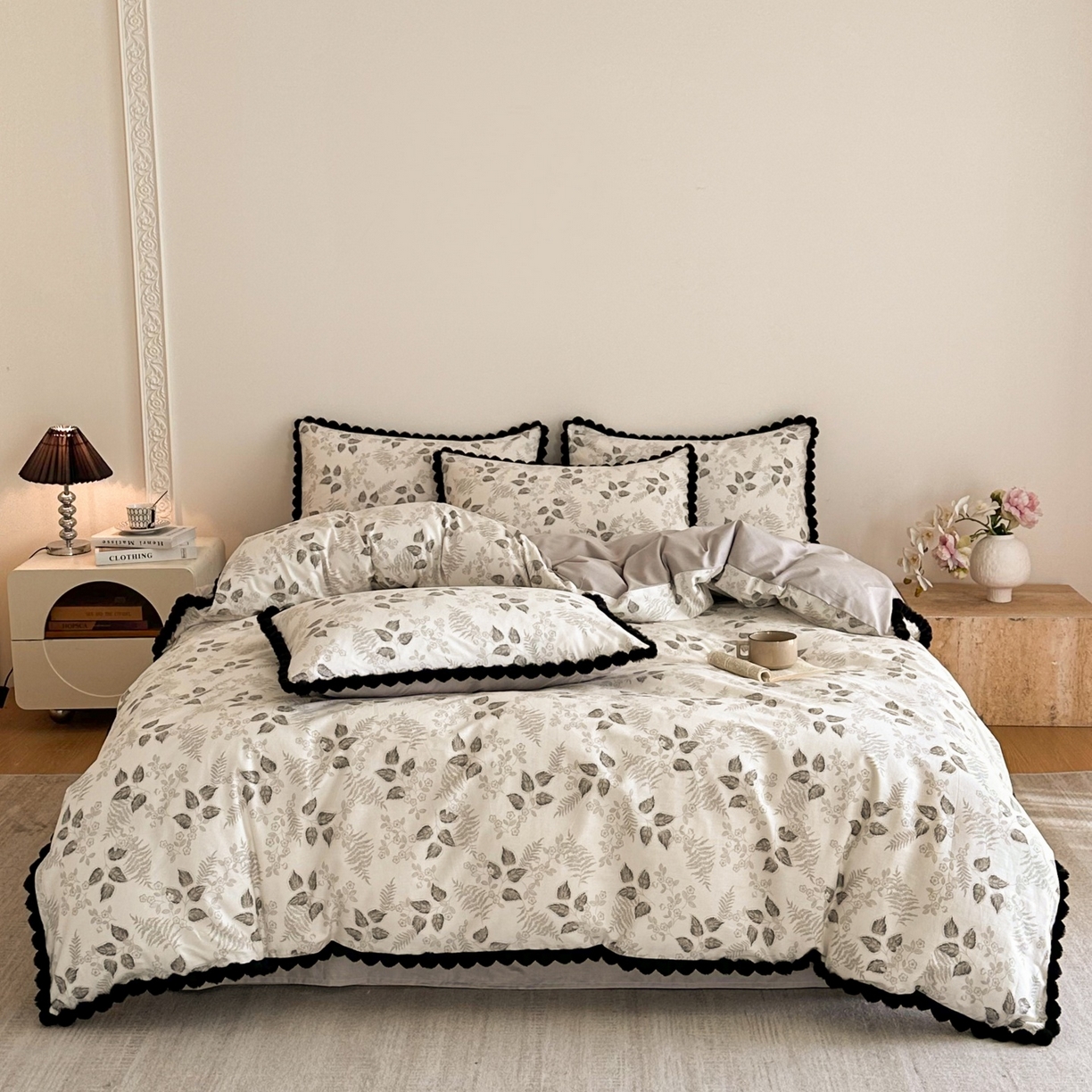 91家纺网 家纺一手货源 找家纺 羚羊语家纺 2026新款全棉毛球款四件套40支纯棉轻奢13372小清新喷气印花四件套被套床单床笠三件套 砚余墨