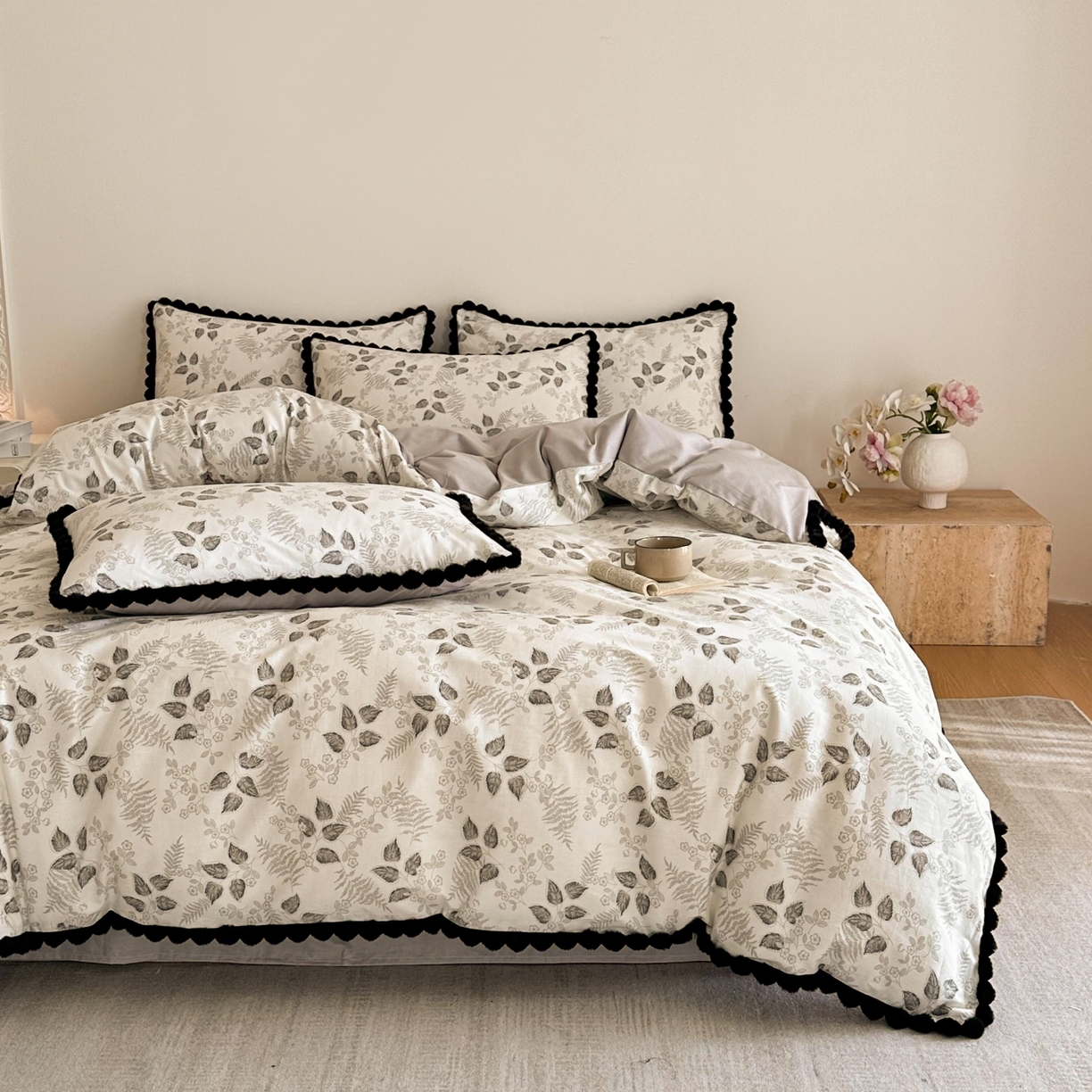 91家纺网 家纺一手货源 找家纺 羚羊语家纺 2026新款全棉毛球款四件套40支纯棉轻奢13372小清新喷气印花四件套被套床单床笠三件套 砚余墨