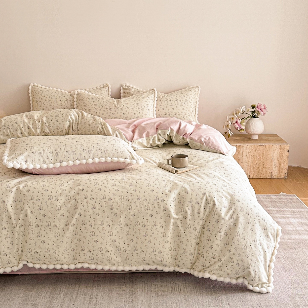 91家纺网 家纺一手货源 找家纺 羚羊语家纺 2026新款全棉毛球款四件套40支纯棉轻奢13372小清新喷气印花四件套被套床单床笠三件套 伊旬粉