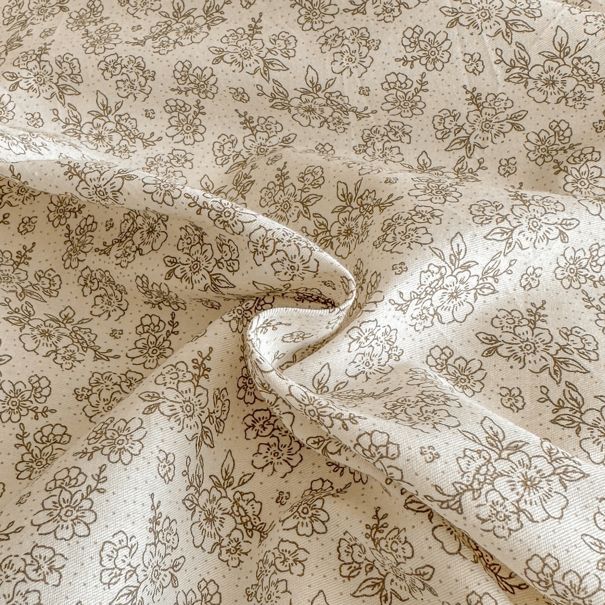 91家纺网 家纺一手货源 找家纺 羚羊语家纺 2026新款全棉毛球款四件套40支纯棉轻奢13372小清新喷气印花四件套被套床单床笠三件套 月光纱