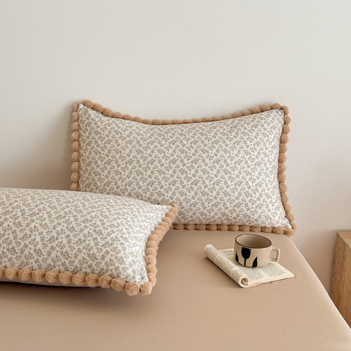 91家纺网 家纺一手货源 找家纺 羚羊语家纺 2026新款全棉毛球款四件套40支纯棉轻奢13372小清新喷气印花四件套被套床单床笠三件套 月光纱