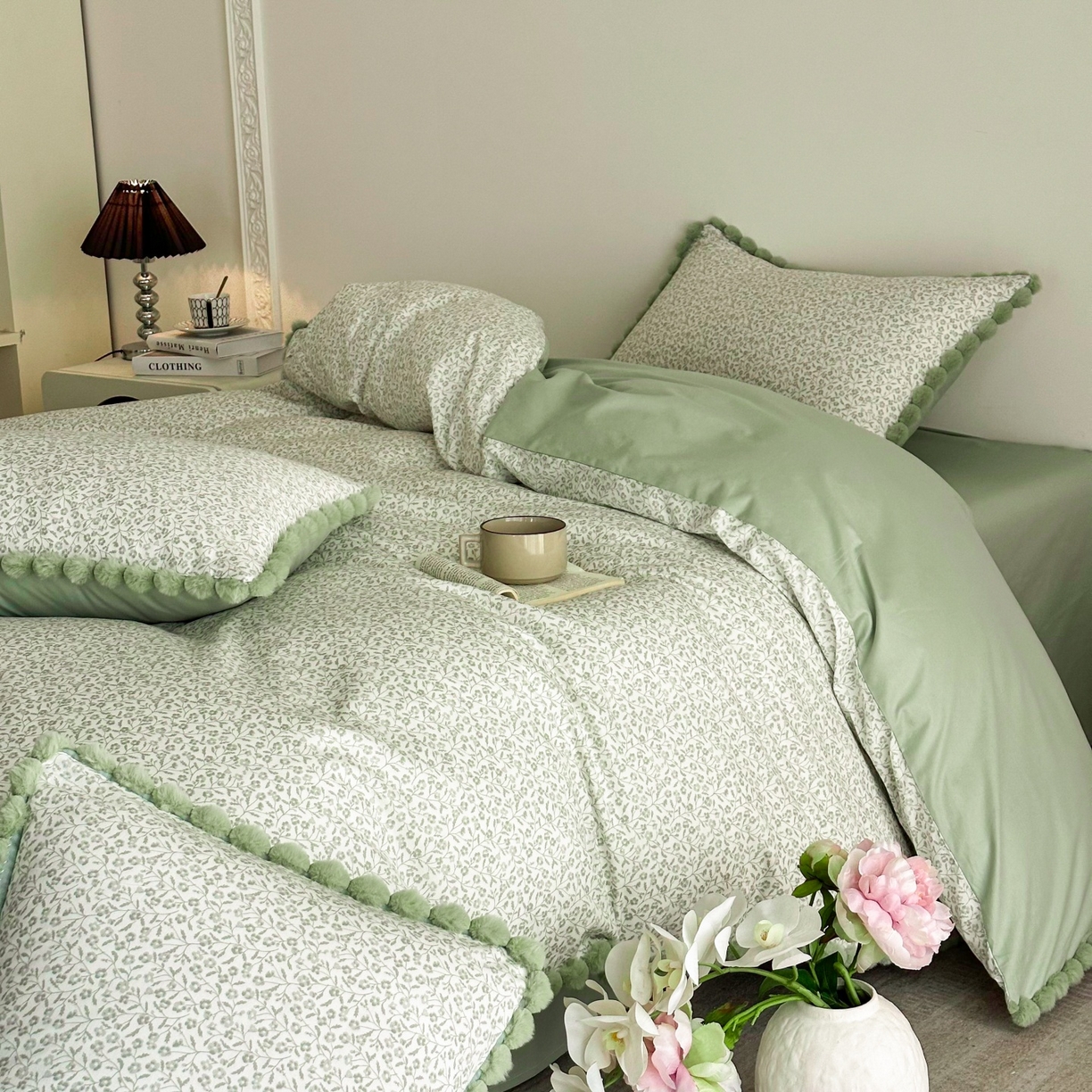 91家纺网 家纺一手货源 找家纺 羚羊语家纺 2026新款全棉毛球款四件套40支纯棉轻奢13372小清新喷气印花四件套被套床单床笠三件套 知春绿