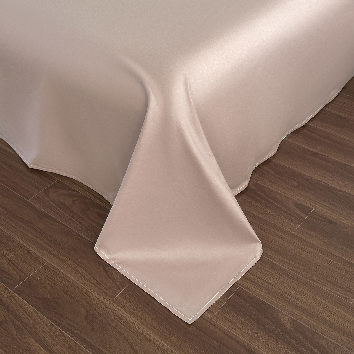 91家纺网 家纺一手货源 找家纺 （总）羚羊语家纺 2026新款全棉法式赫本风花边四件套40支纯棉轻法式13372小清新喷气印花四件套被套床单床笠三件套