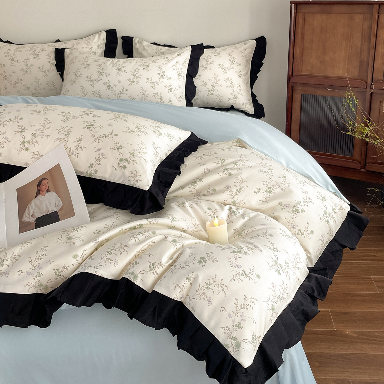 91家纺网 家纺一手货源 找家纺 （总）羚羊语家纺 2026新款全棉法式赫本风花边四件套40支纯棉轻法式13372小清新喷气印花四件套被套床单床笠三件套