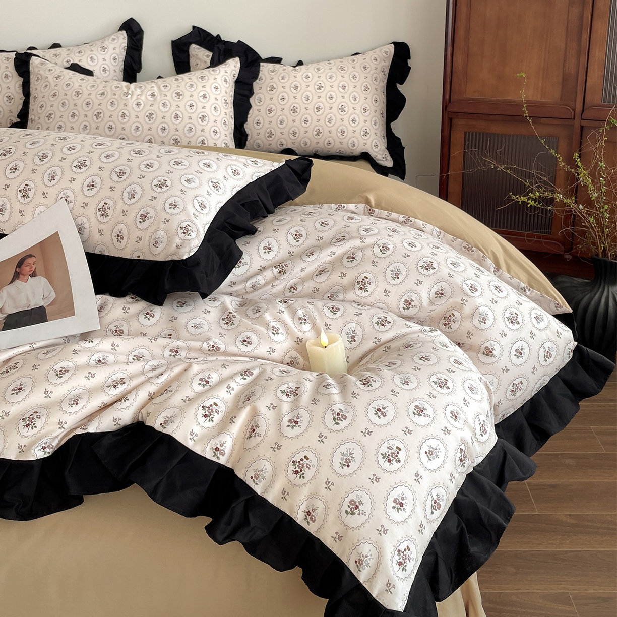 91家纺网 家纺一手货源 找家纺 （总）羚羊语家纺 2026新款全棉法式赫本风花边四件套40支纯棉轻法式13372小清新喷气印花四件套被套床单床笠三件套