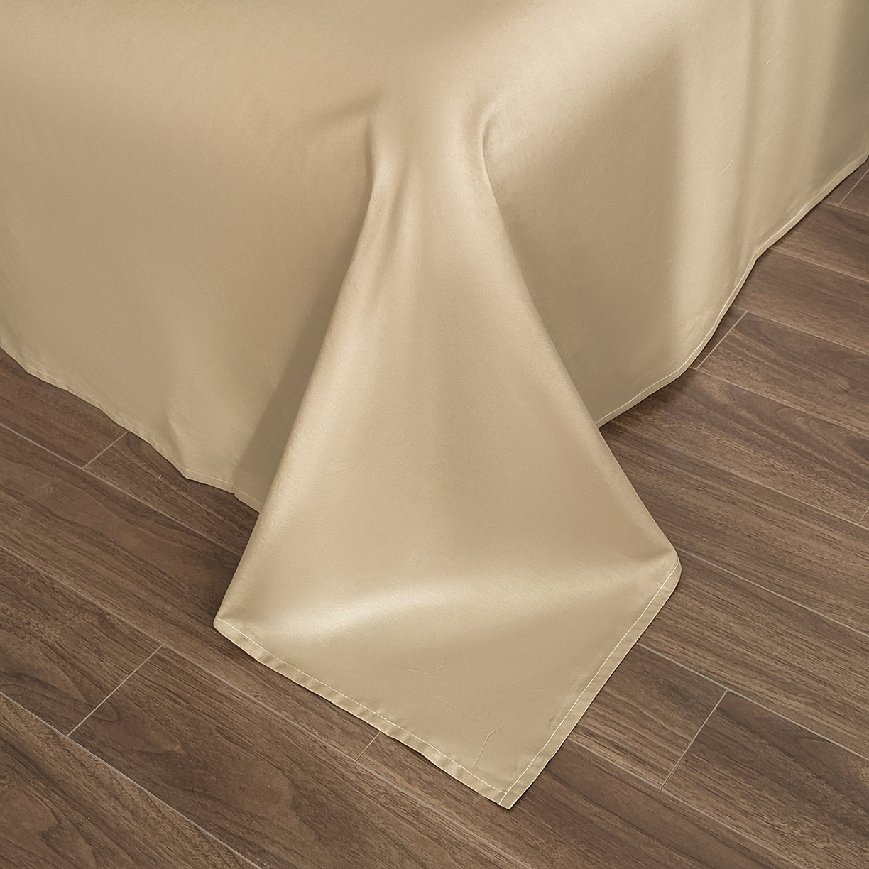 91家纺网 家纺一手货源 找家纺 羚羊语家纺 2026新款全棉法式赫本风花边四件套40支纯棉轻法式13372小清新喷气印花四件套被套床单床笠三件套 时光花礼