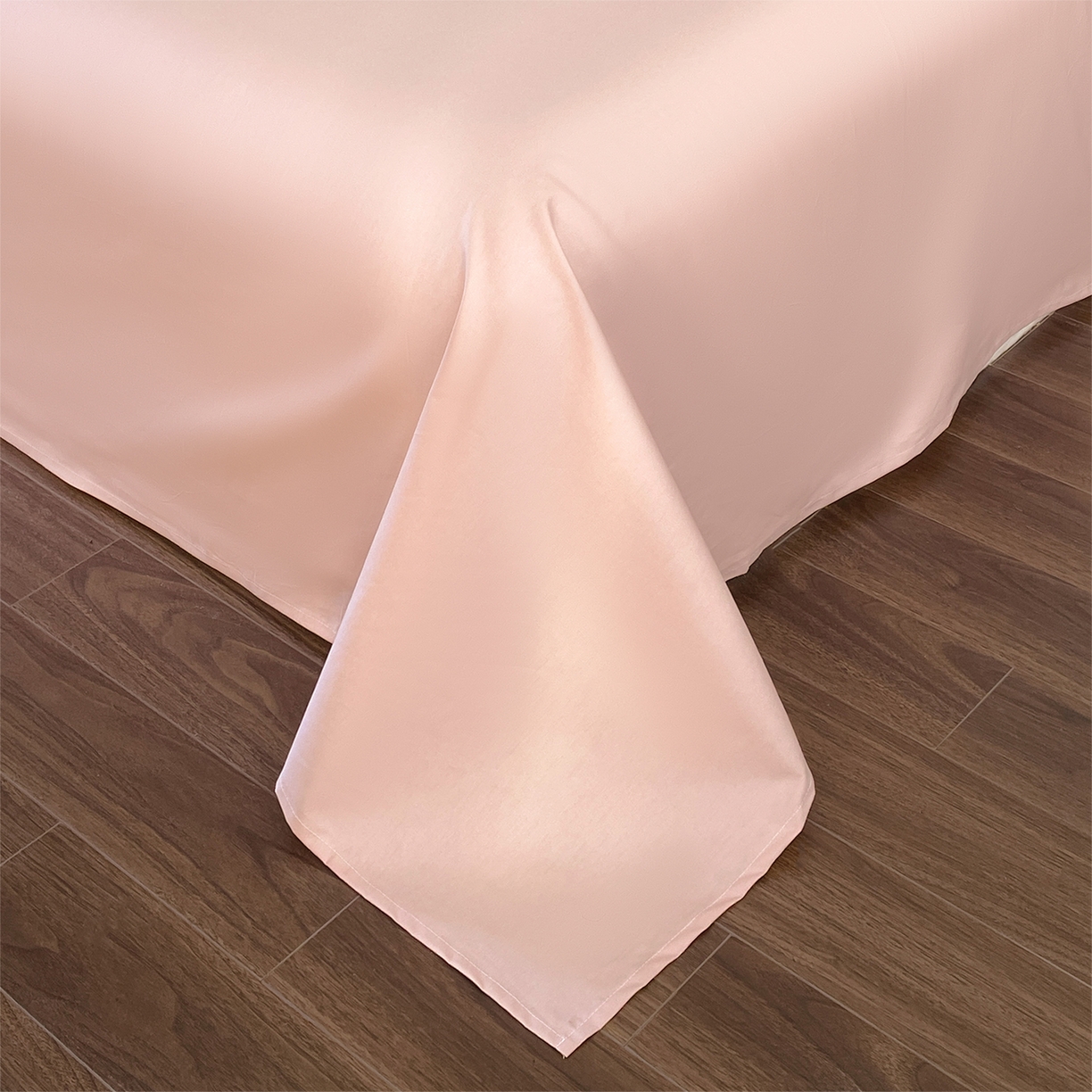 91家纺网 家纺一手货源 找家纺 羚羊语家纺 2026新款全棉法式赫本风花边四件套40支纯棉轻法式13372小清新喷气印花四件套被套床单床笠三件套 第七重梦