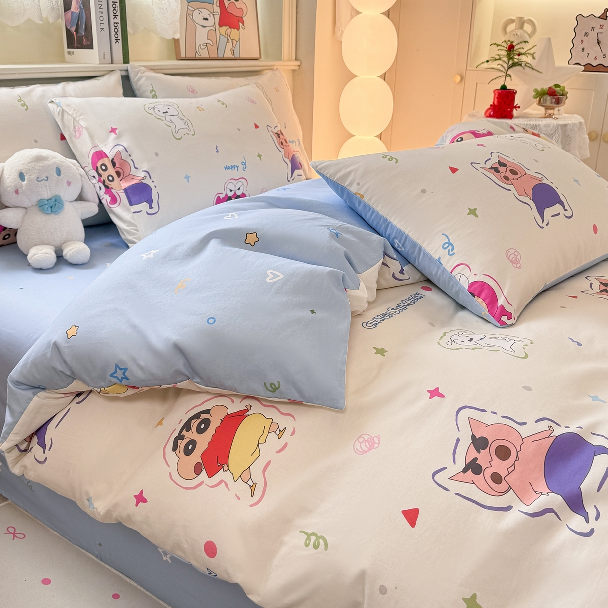 91家纺网 家纺一手货源 找家纺 博雅 2026新款蜡笔小新纯棉全棉四件套 小版-小彩带蜡笔小新