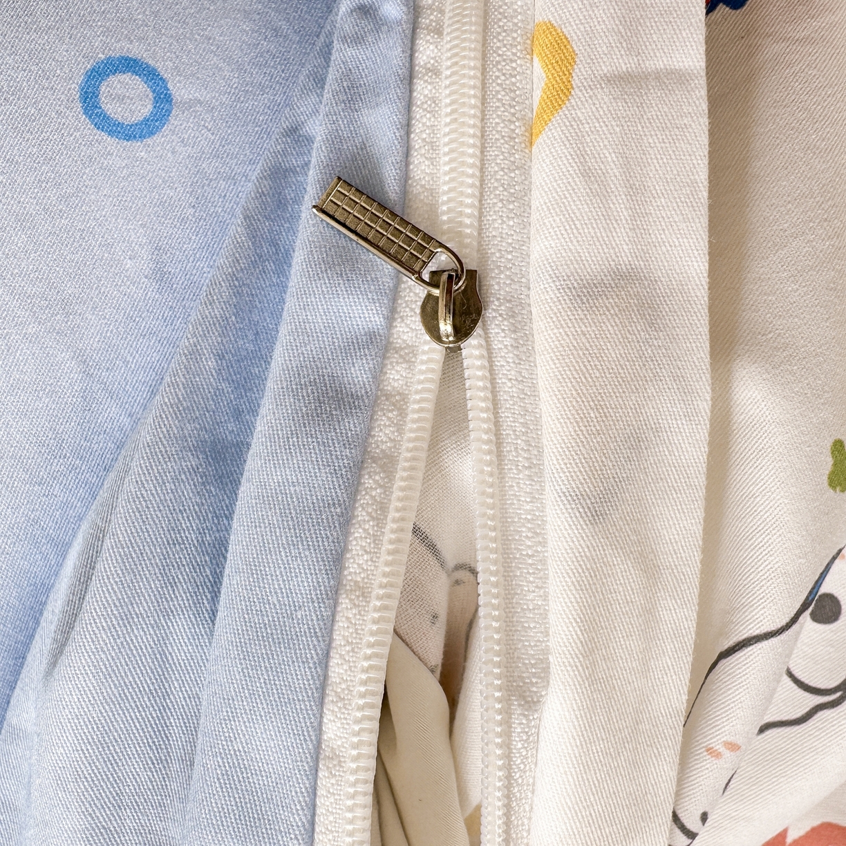 91家纺网 家纺一手货源 找家纺 博雅 2026新款蜡笔小新纯棉全棉四件套 小版-满版蜡笔小新