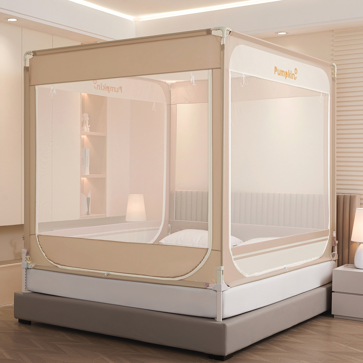 91家纺网 家纺一手货源 找家纺 海虹蚊帐 2026新款2601外穿杆三开U型门一体防尘顶加密纱回底床笠款防摔蚊帐 字母咖