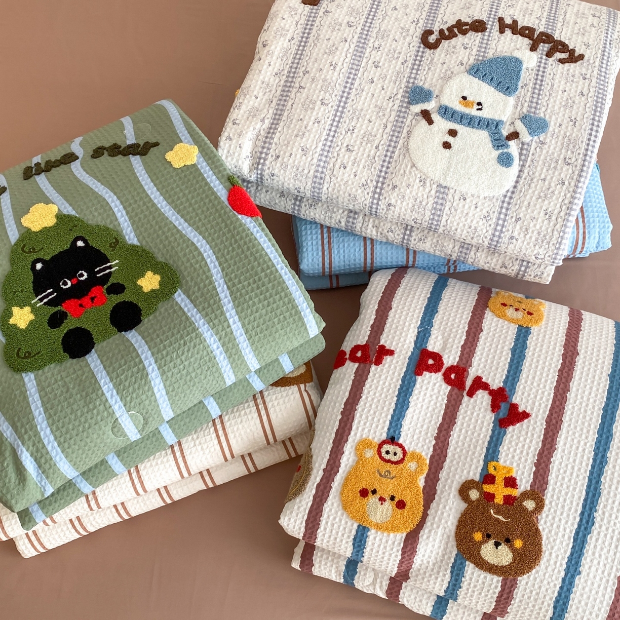 91家纺网 家纺一手货源 找家纺 鸣升家纺 2026新款a类全棉华夫格贴布绣全棉夏被四件套空调被芯夏凉被棉花被 组合图