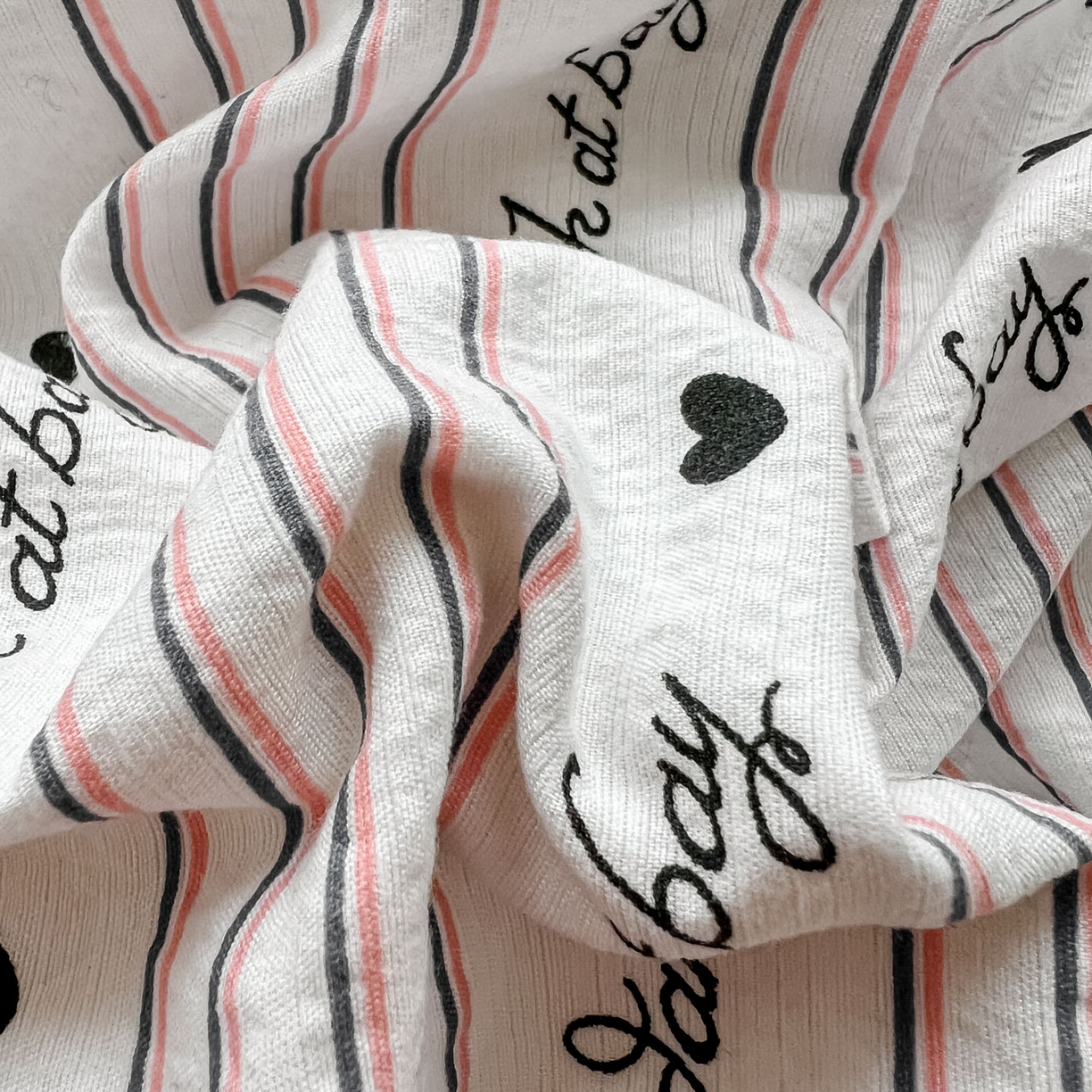 91家纺网 家纺一手货源 找家纺 美梦家纺 2026新款赫本风云感棉床盖四件套 极简樱乐