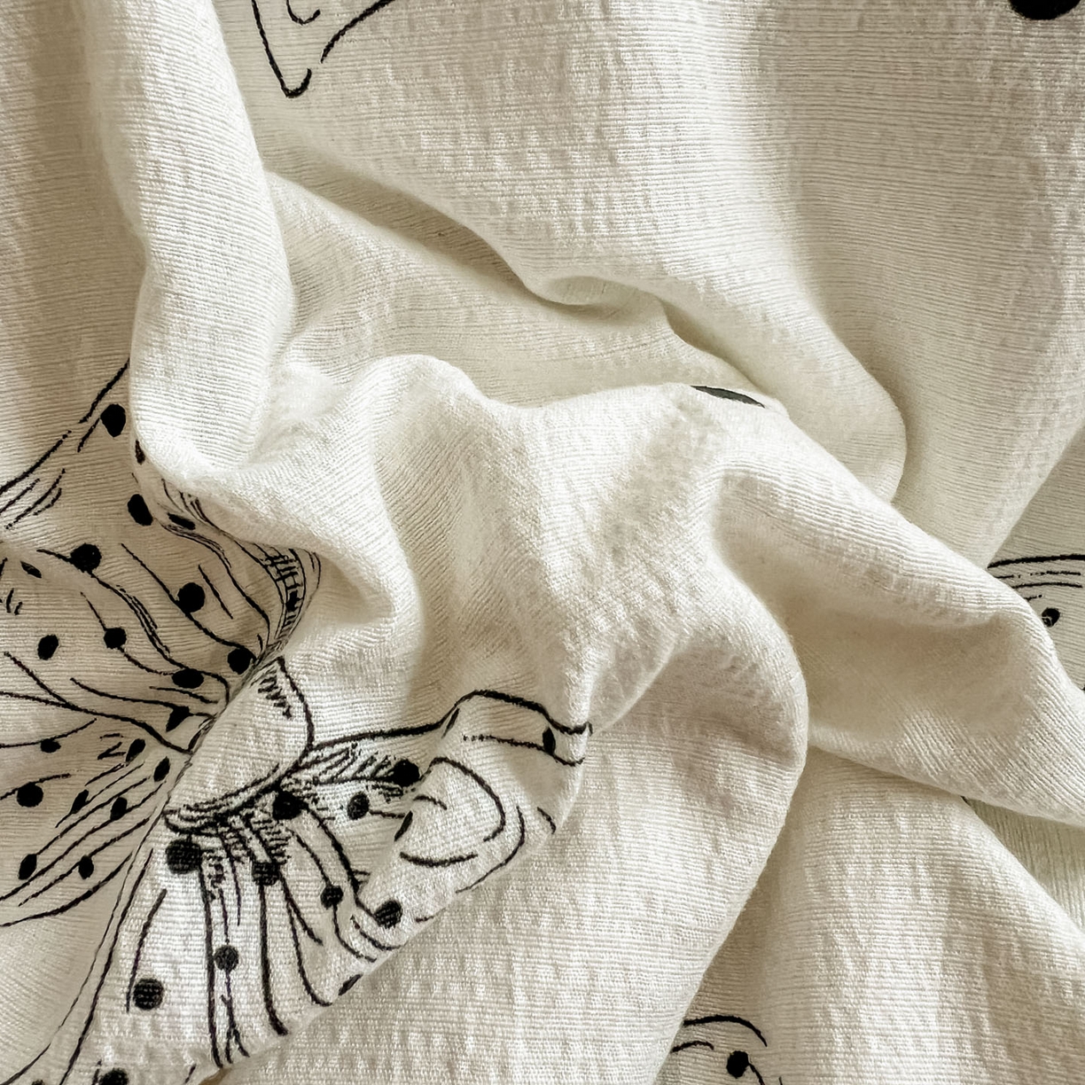 91家纺网 家纺一手货源 找家纺 美梦家纺 2026新款赫本风云感棉床盖四件套 柔心花影