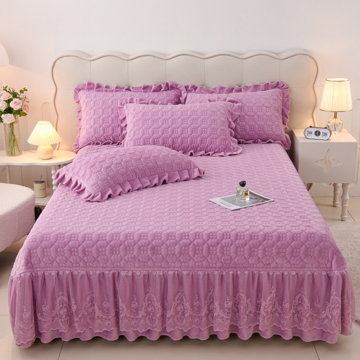 优家居工厂店 2026新款240克高克重牛奶绒韩版牛奶绒夹棉床盖三件套床裙三件套直播热款-栀子花 栀子花-紫色