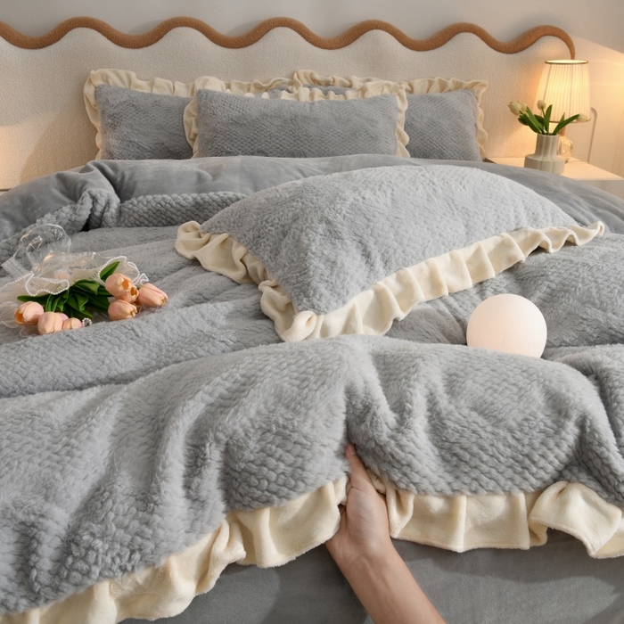 91家纺网 家纺一手货源 找家纺 优家居工厂店 2026新款加厚兔毛绒四件套 水波兔-灰