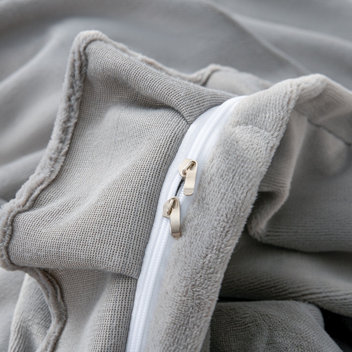 91家纺网 家纺一手货源 找家纺 优家居工厂店 2026新品240克高克重牛奶绒韩版牛奶绒夹棉床裙四件套床裙三件套直播热款-东方韵 东方韵-灰色