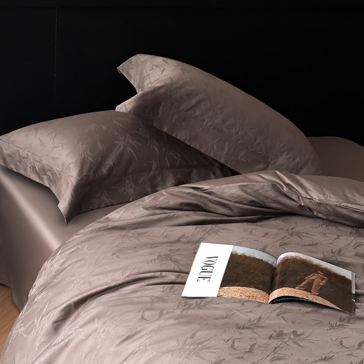 91家纺网 家纺一手货源 找家纺 涵美人家纺 2025新款长绒棉真50双股高支全棉提花四件套纯棉 辉映089