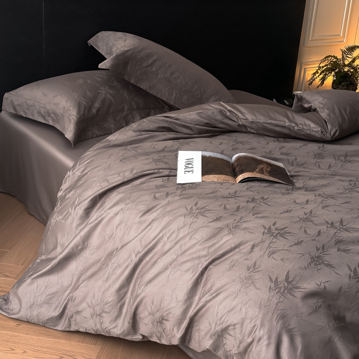 91家纺网 家纺一手货源 找家纺 涵美人家纺 2025新款长绒棉真50双股高支全棉提花四件套纯棉 辉映089