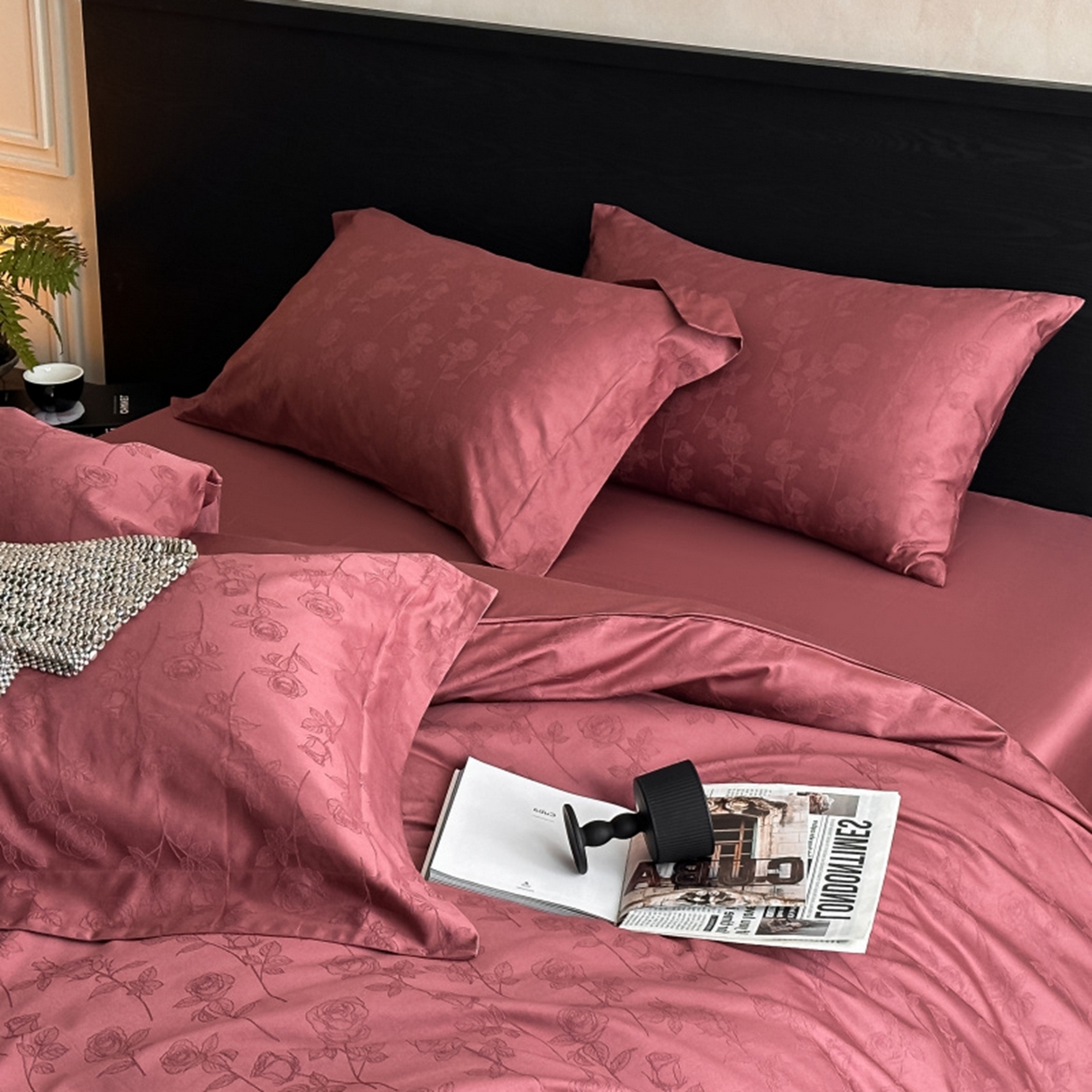 91家纺网 家纺一手货源 找家纺 涵美人家纺 2025新款长绒棉真50双股高支全棉提花四件套纯棉 恬静花开023