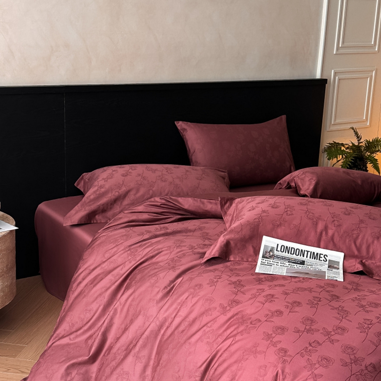 91家纺网 家纺一手货源 找家纺 涵美人家纺 2025新款长绒棉真50双股高支全棉提花四件套纯棉 恬静花开023