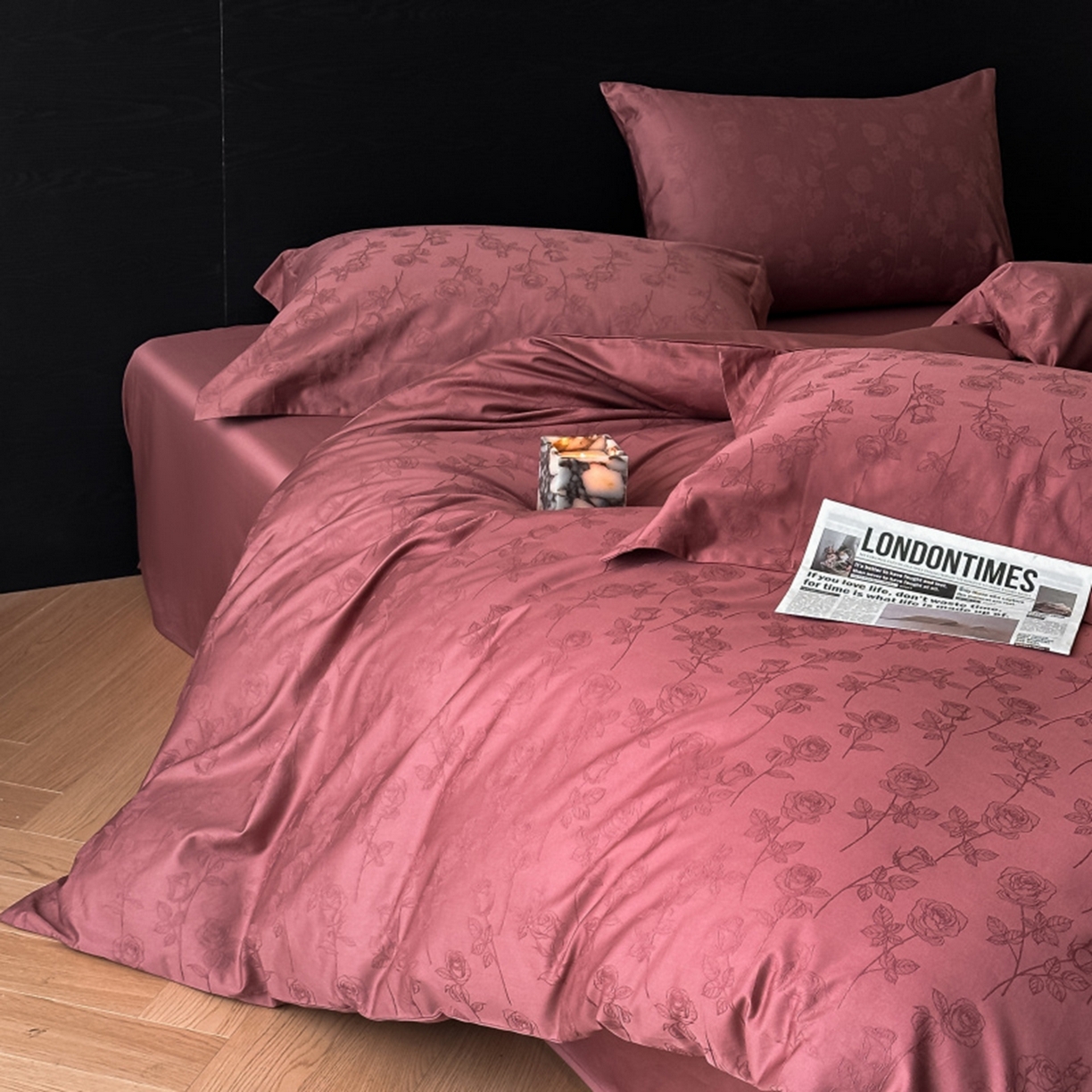 91家纺网 家纺一手货源 找家纺 涵美人家纺 2025新款长绒棉真50双股高支全棉提花四件套纯棉 恬静花开023