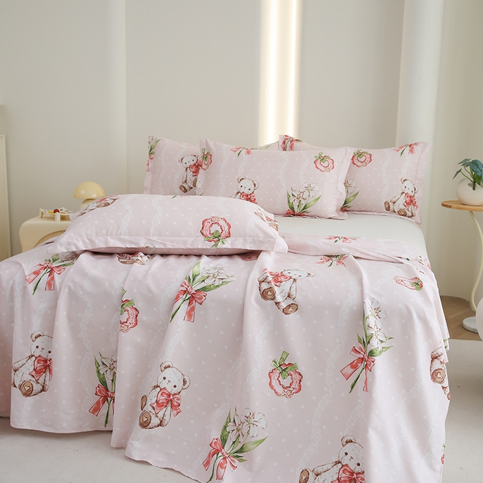 91家纺网 家纺一手货源 找家纺 优家居工厂店 2026新款13360纯棉床单单件印花全棉加厚大学生宿舍三件套 爱丽丝熊