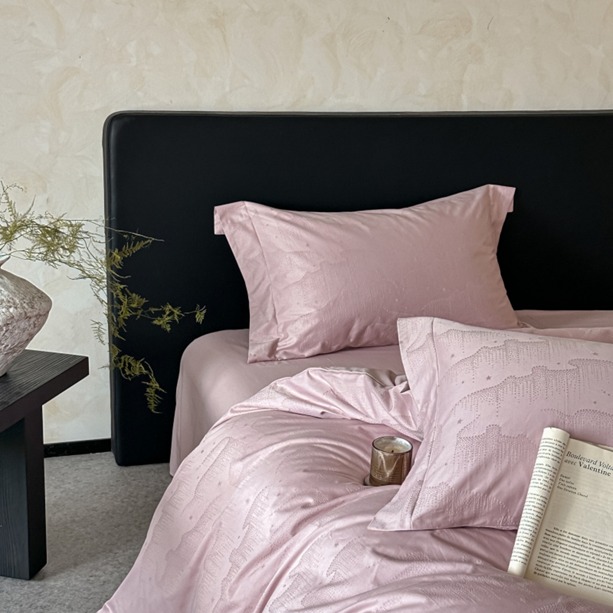 91家纺网 家纺一手货源 找家纺 涵美人家纺 2025新款长绒棉真50双股高支全棉提花四件套纯棉 星雨022