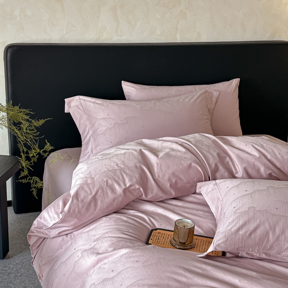 91家纺网 家纺一手货源 找家纺 涵美人家纺 2025新款长绒棉真50双股高支全棉提花四件套纯棉 星雨022