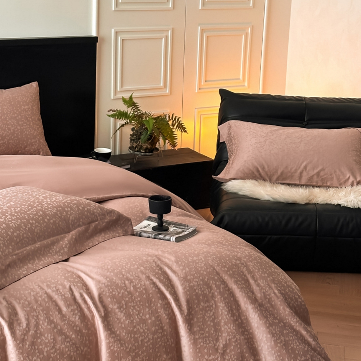 91家纺网 家纺一手货源 找家纺 涵美人家纺 2025新款长绒棉真50双股高支全棉提花四件套纯棉 雨沫风铃050