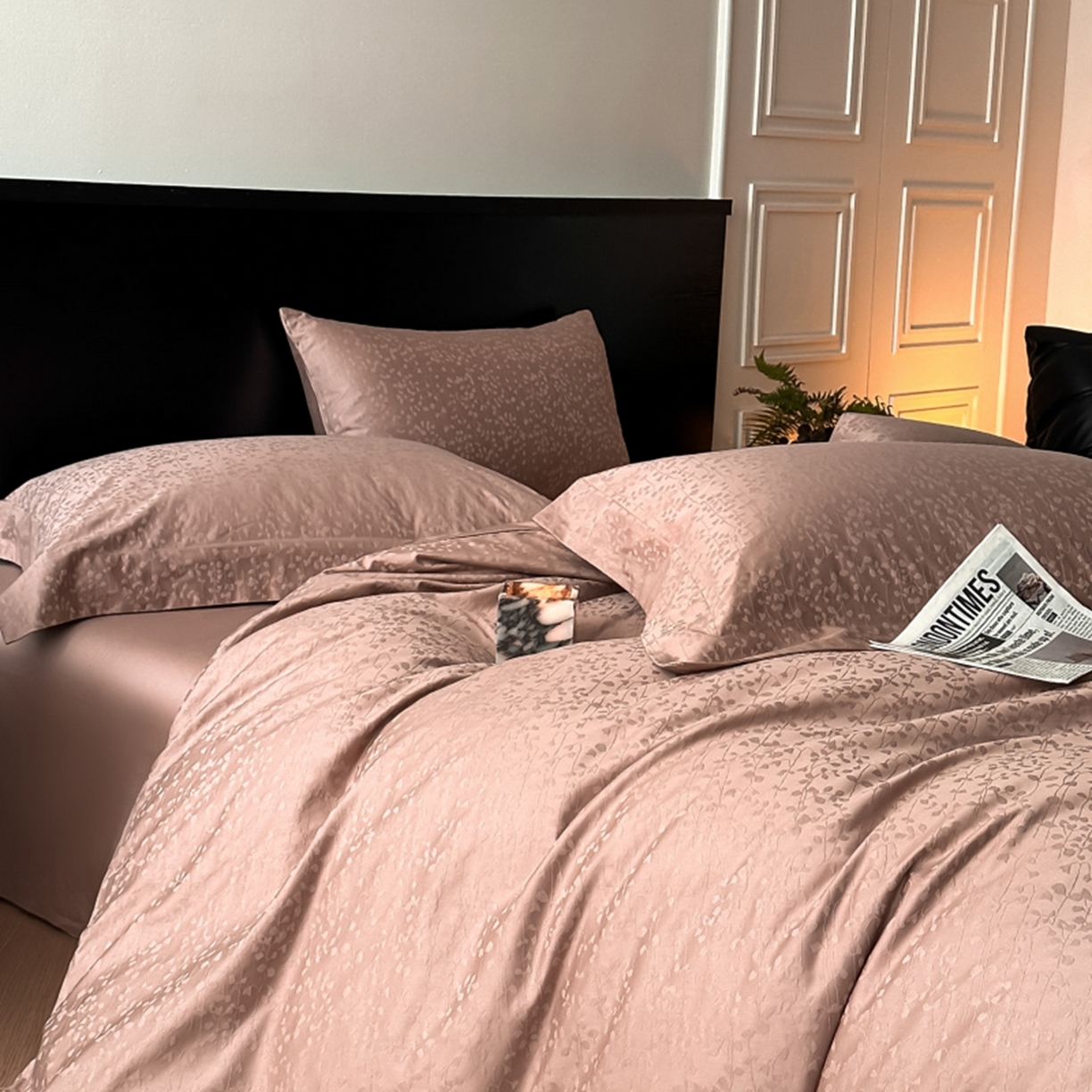 91家纺网 家纺一手货源 找家纺 涵美人家纺 2025新款长绒棉真50双股高支全棉提花四件套纯棉 雨沫风铃050