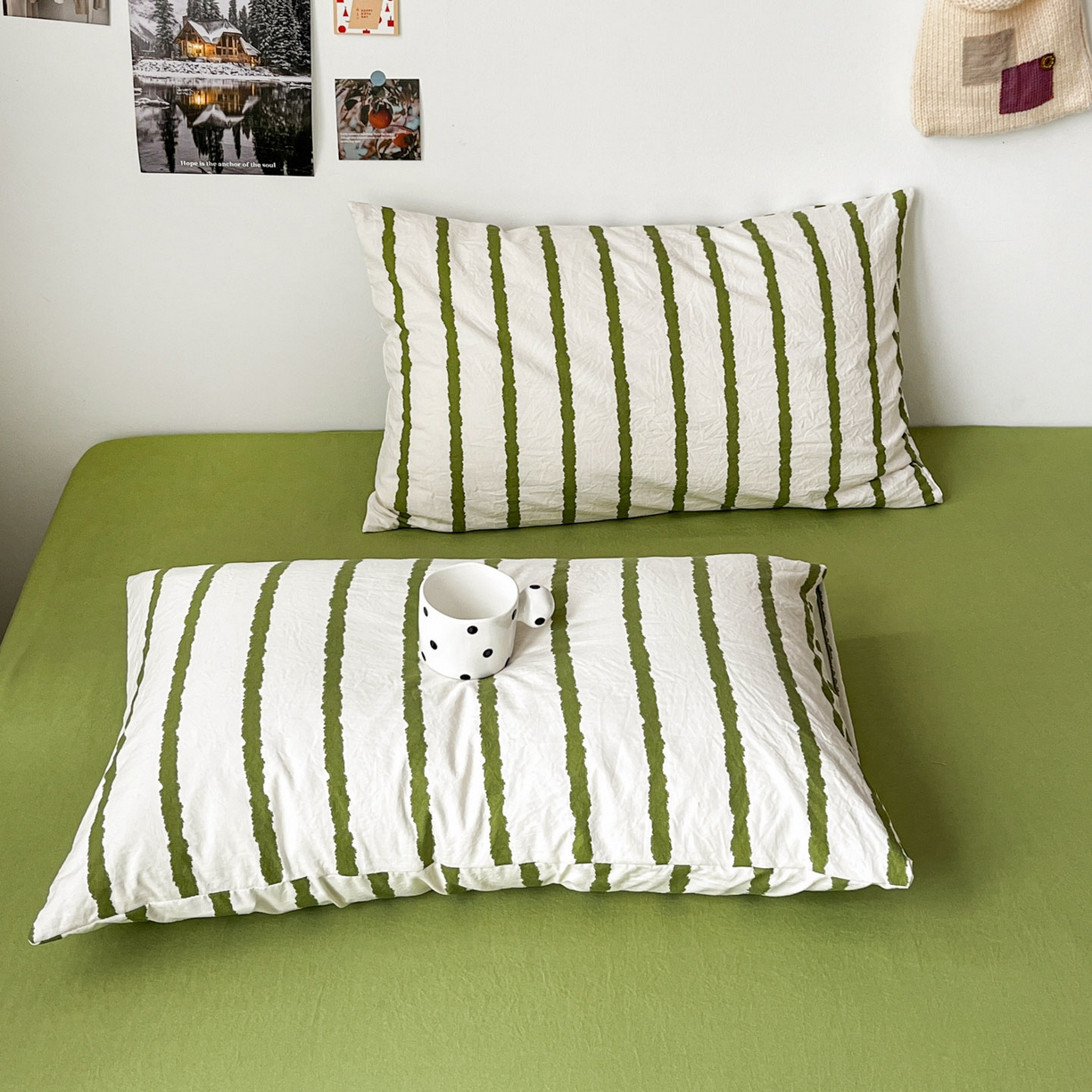 91家纺网 家纺一手货源 找家纺 逸林家纺《原希尔顿逸林》 2026新款春款简约印花古法水洗棉四件套拼色床单款床笠款四件套条纹被套单品四件套 墨染-绿