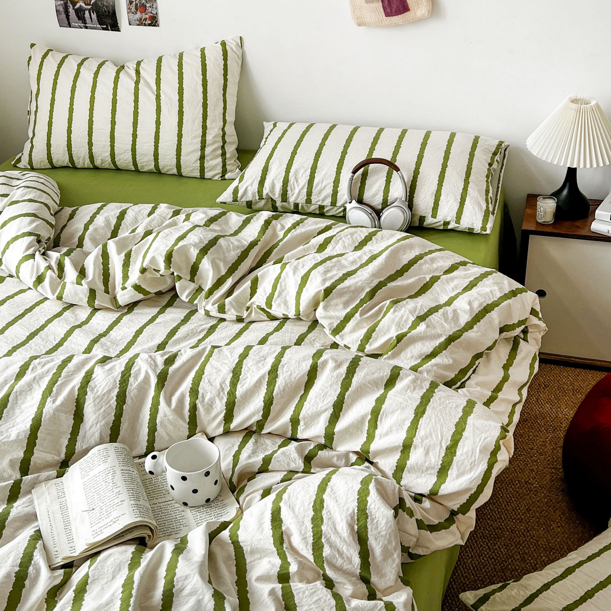 91家纺网 家纺一手货源 找家纺 逸林家纺《原希尔顿逸林》 2026新款春款简约印花古法水洗棉四件套拼色床单款床笠款四件套条纹被套单品四件套 墨染-绿