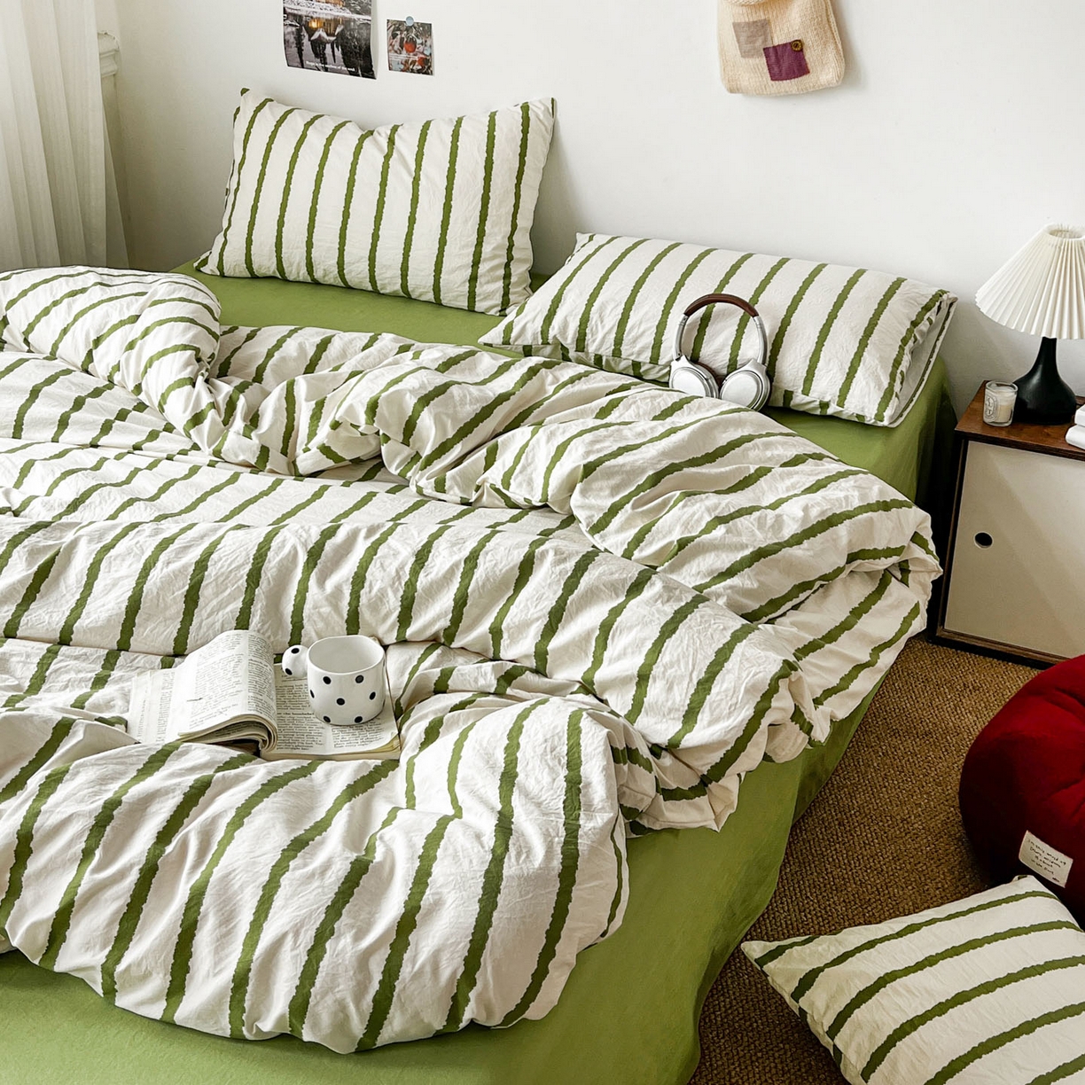 91家纺网 家纺一手货源 找家纺 逸林家纺《原希尔顿逸林》 2026新款春款简约印花古法水洗棉四件套拼色床单款床笠款四件套条纹被套单品四件套 墨染-绿