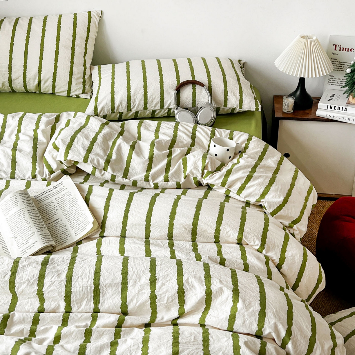 91家纺网 家纺一手货源 找家纺 逸林家纺《原希尔顿逸林》 2026新款春款简约印花古法水洗棉四件套拼色床单款床笠款四件套条纹被套单品四件套 墨染-绿