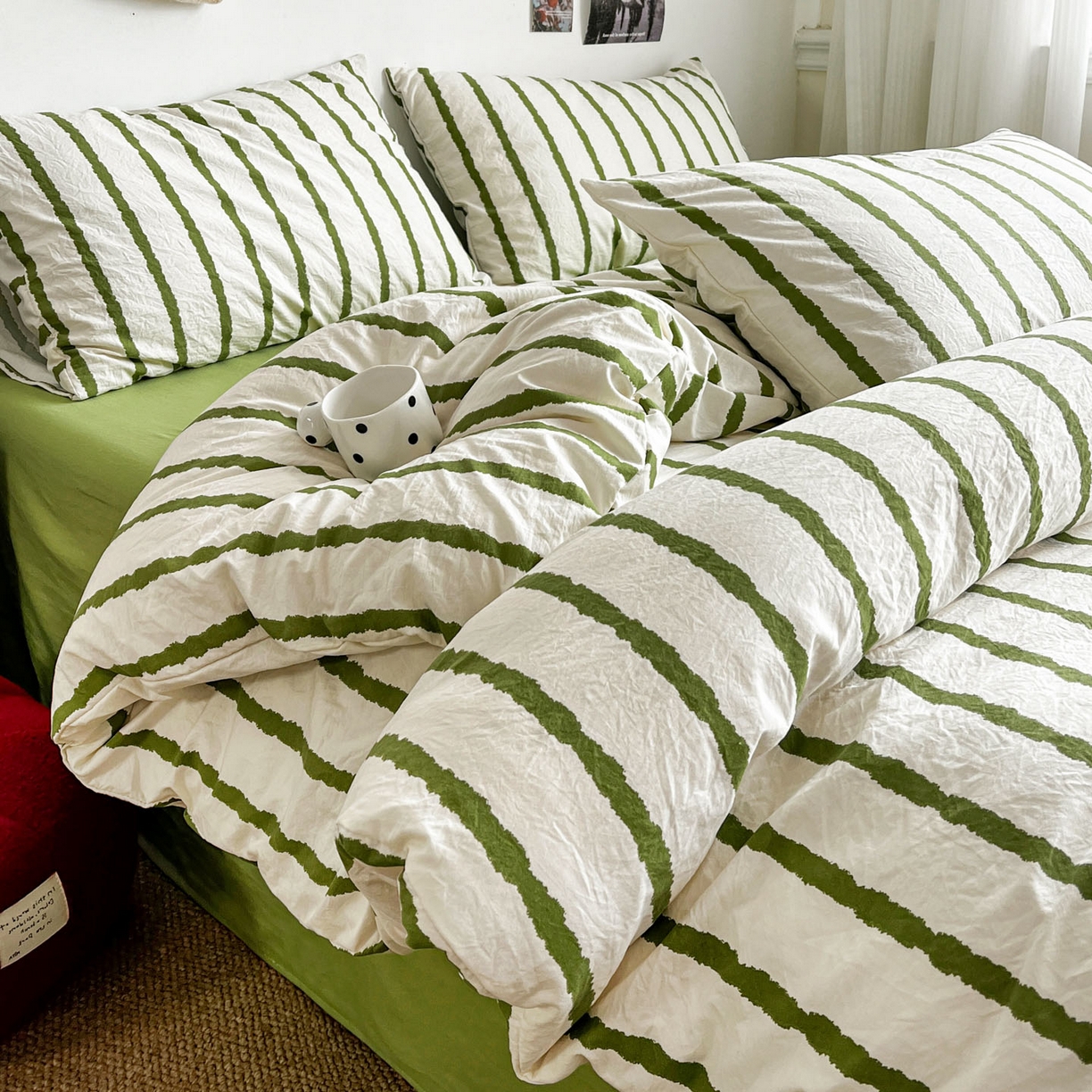 91家纺网 家纺一手货源 找家纺 逸林家纺《原希尔顿逸林》 2026新款春款简约印花古法水洗棉四件套拼色床单款床笠款四件套条纹被套单品四件套 墨染-绿