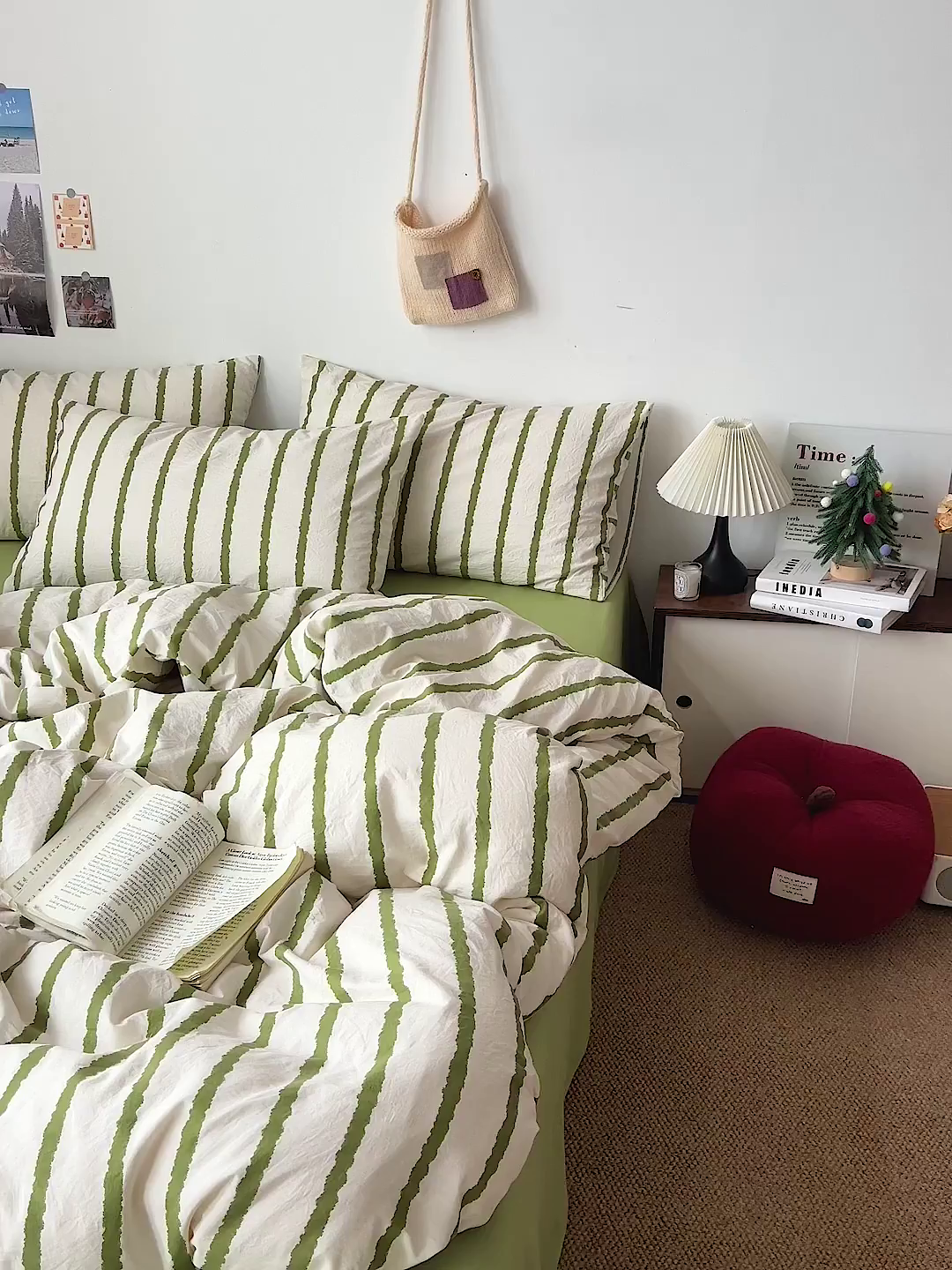 91家纺网 家纺一手货源 找家纺 逸林家纺《原希尔顿逸林》 2026新款春款简约印花古法水洗棉四件套拼色床单款床笠款四件套条纹被套单品四件套 墨染-绿