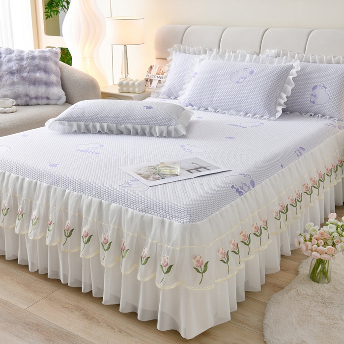 91家纺网 家纺一手货源 找家纺 优家居工厂店 A类2026夏季冰丝席裙款豆豆凉席三件套刺绣花边蕾丝花边床裙可机洗水洗 盛夏-卡皮