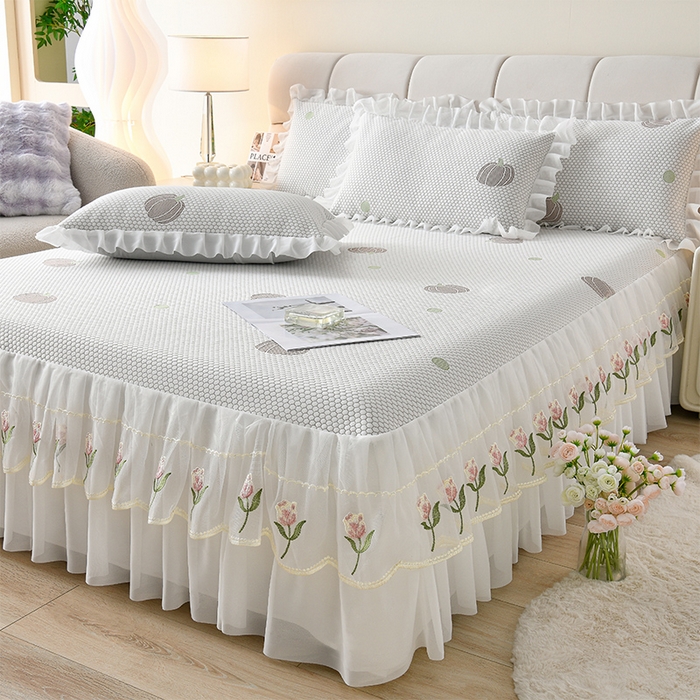 91家纺网 家纺一手货源 找家纺 优家居工厂店 A类2026夏季冰丝席裙款豆豆凉席三件套刺绣花边蕾丝花边床裙可机洗水洗 盛夏-南瓜黄